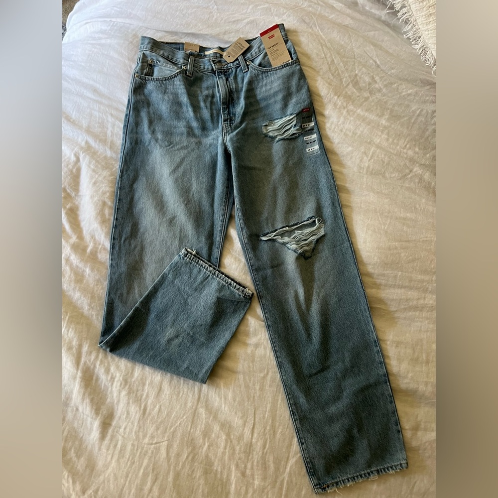 Levi jeans